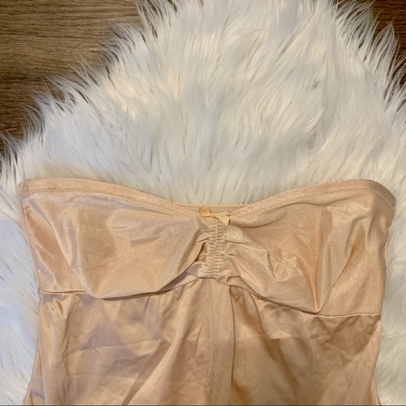 Jezebel Renee of Hollywood Nude Sheer Bustier - Picture 7 of 14